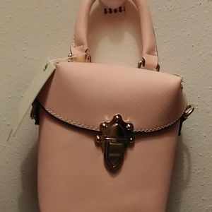 Isabelle handbag with strap